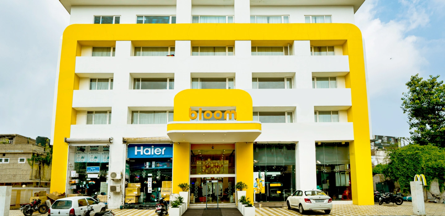 Bloom Hotel - Jammu